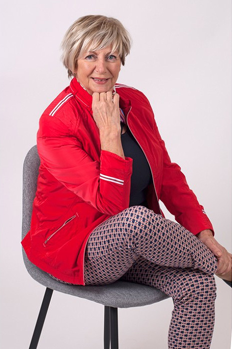 Afbeelding van Dessin pantalon Relaxed by Toni marine met rood