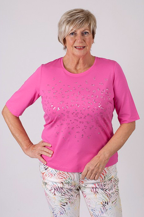 Afbeelding van Fuchsia t-shirt van het merk Rabe met zilveren opdruk