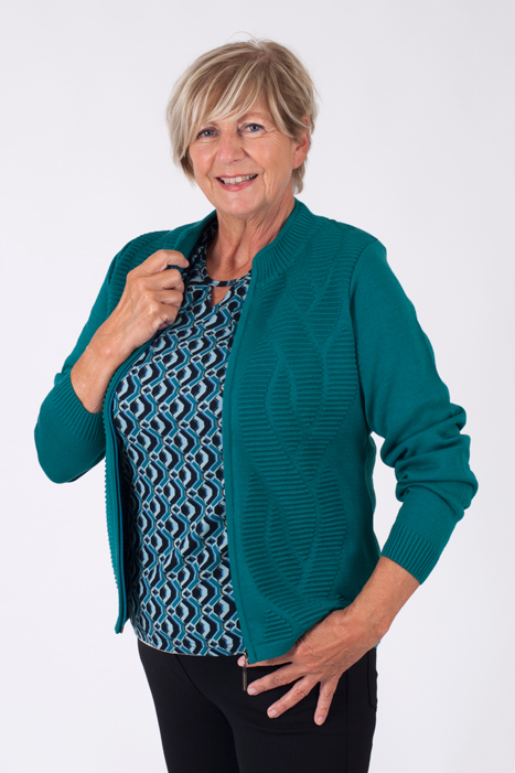 Afbeelding van Groen vest van ons eigen merk Esmay Exclusiv.